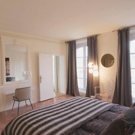 Appartamento Charme Et Modernite Au Coeur Du Quartier St Louis Versailles Esterno foto