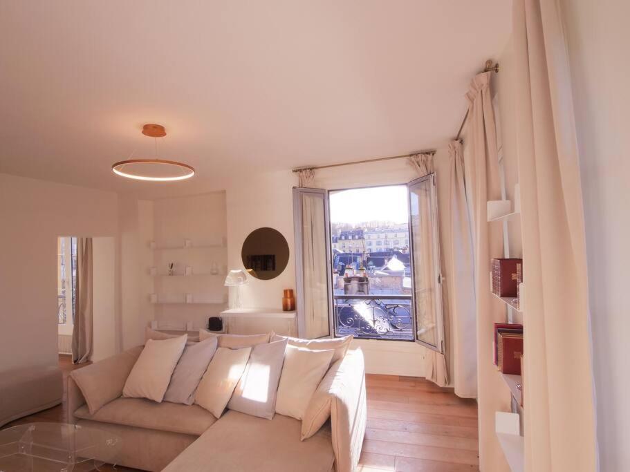 Appartamento Charme Et Modernite Au Coeur Du Quartier St Louis Versailles Esterno foto