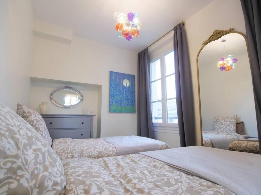 Appartamento Charme Et Modernite Au Coeur Du Quartier St Louis Versailles Esterno foto